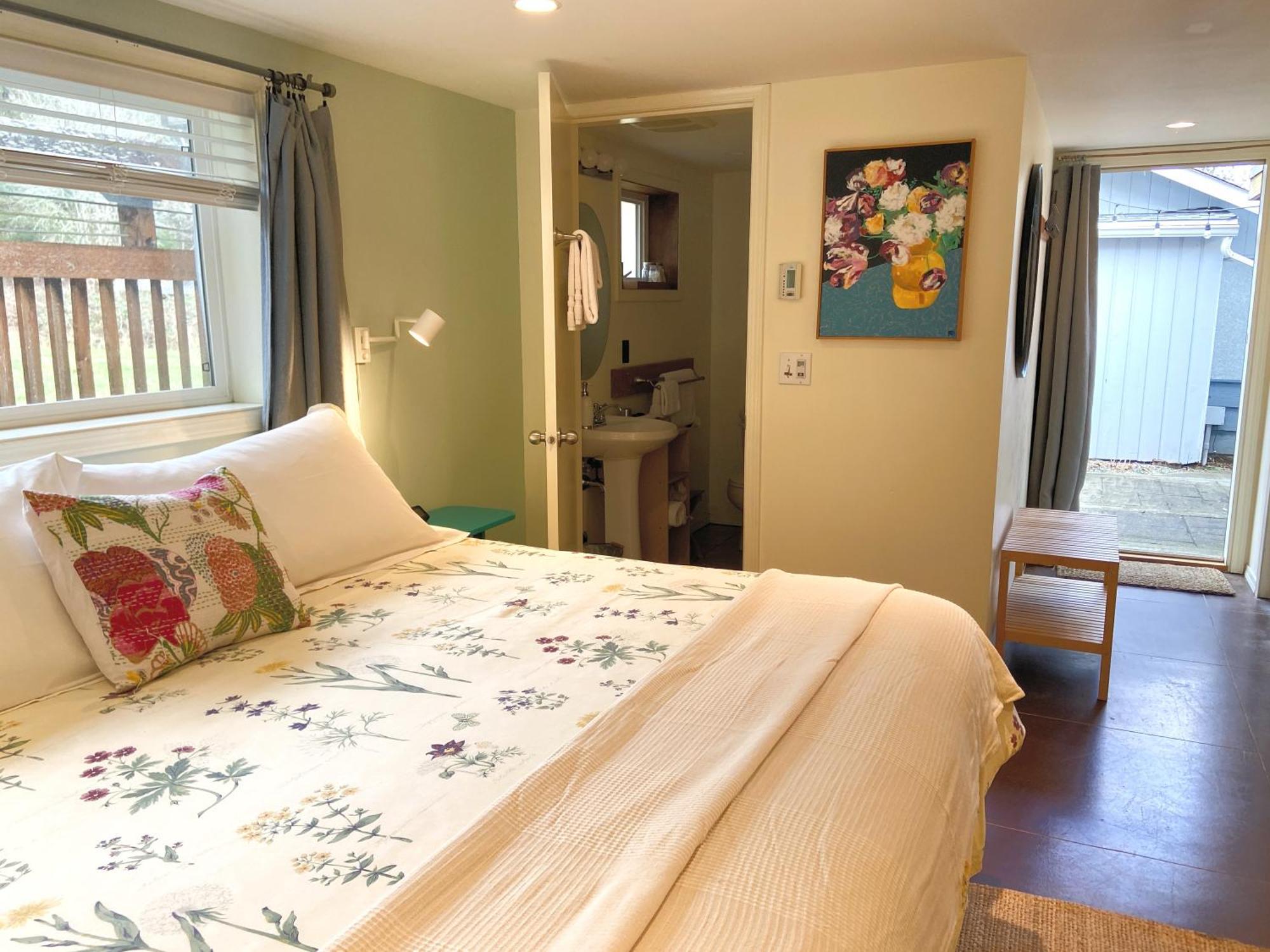 Ganges Wisteria Guest House מראה חיצוני תמונה